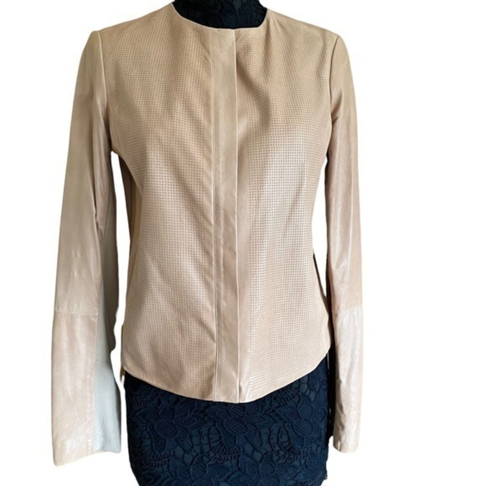 Vince Nude Tan Perforated Leather Moto Zipper Cropped Jacket Size Large NWOT